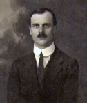 HH Thomas